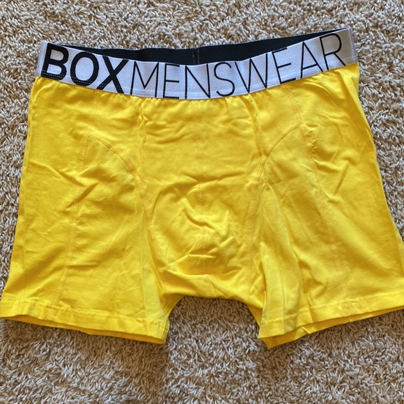 BoxMenswear Underwear & Socks Box Menswear Feature Fit Scary Canary